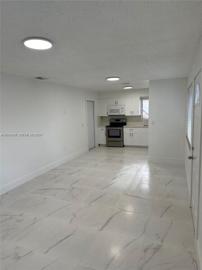 324 E 34th St Unidad 1