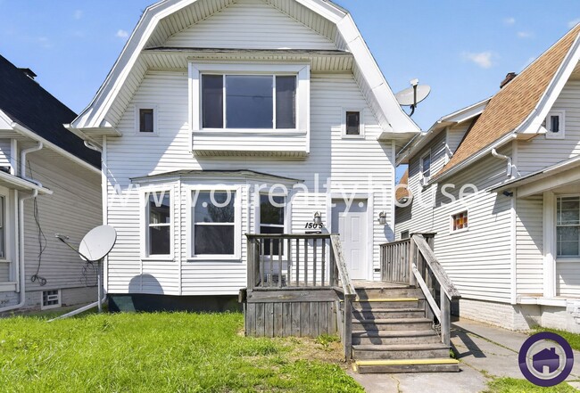 Building Photo - 1505 Navarre Ave