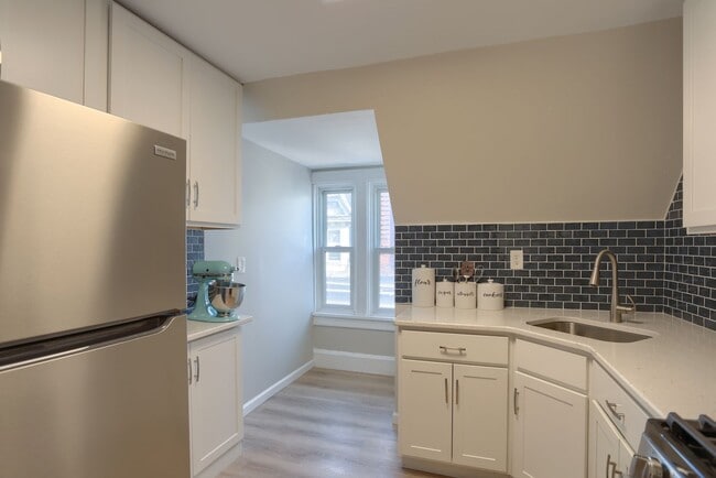 Photo - 1523 N 2nd St Unit Apt #3