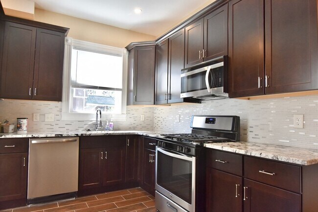 29 Virginia St Unit 1