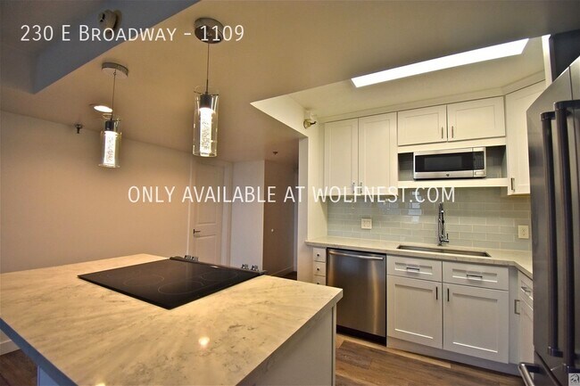 Photo - Remodeled 2 Bed Downtown Living Condo! No ... Unidad 1109