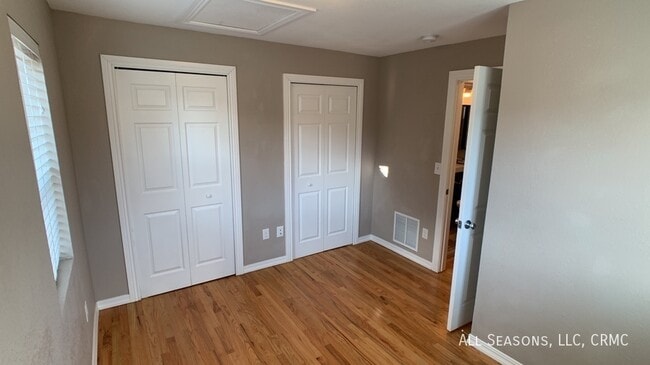 Photo - 720 S Cascade Ave Unidad 720 S Cascade B