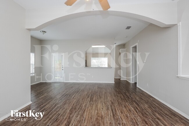 Photo - 2508 Esquire Dr