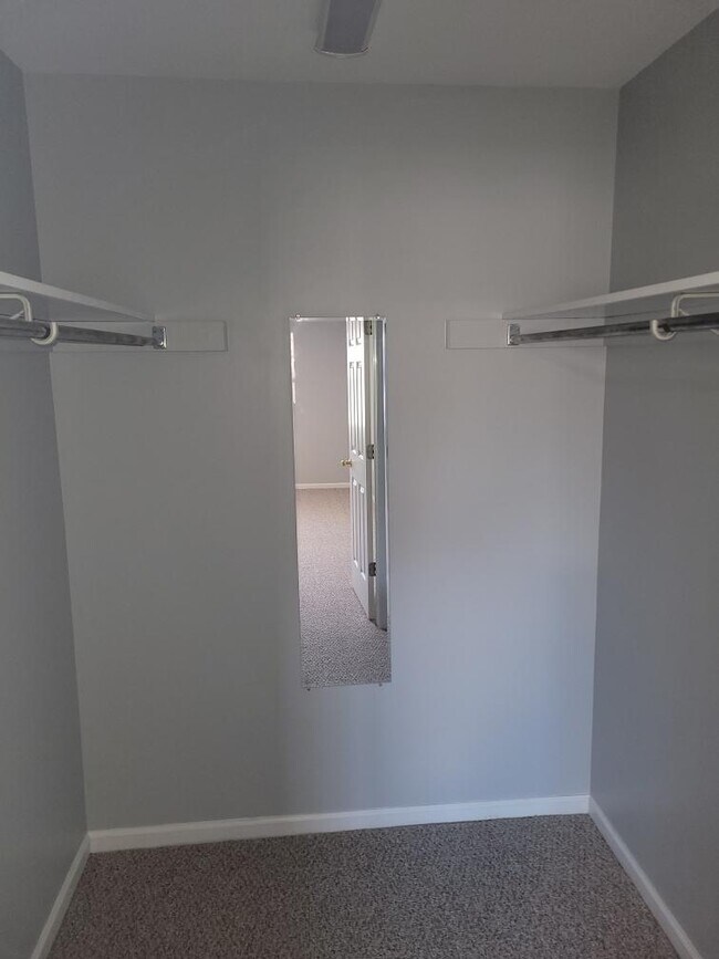 2775 N Forest Rd Condo Unit b Condo for Rent in Getzville, NY