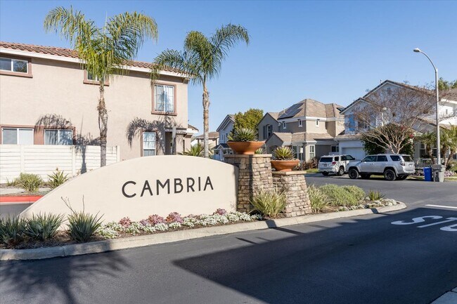 Photo - 1020 Cottage Way