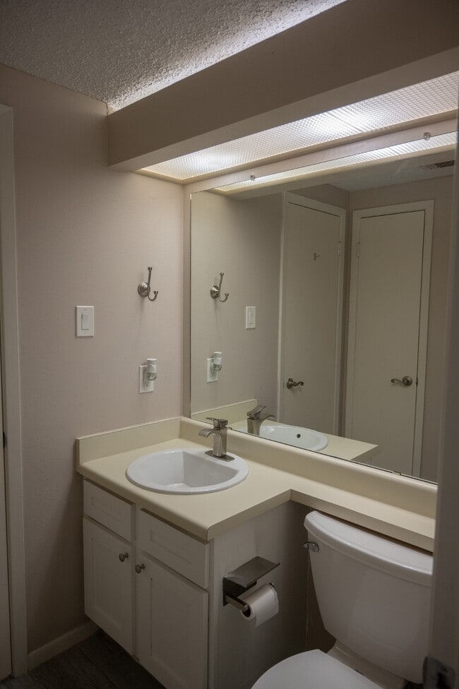 Building Photo - 1482 Gemini St Rental
