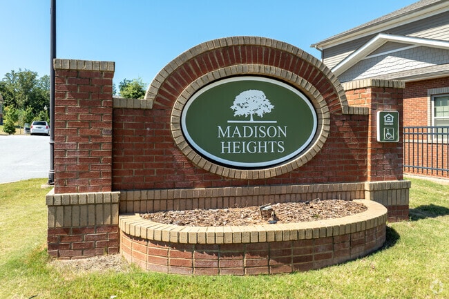 Photo - Madison Heights