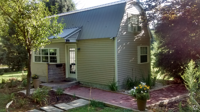 Building Photo - 30 Keller Dr Rental