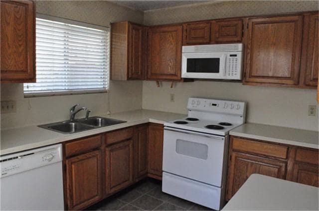 Photo - 2119 Fountain Dr