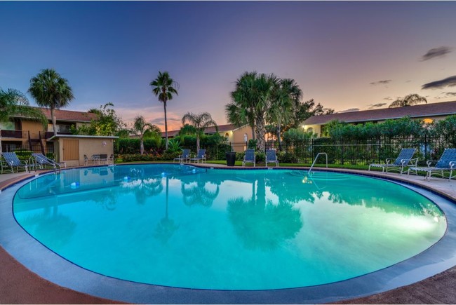 Building Photo - Parc Place Villas Rental