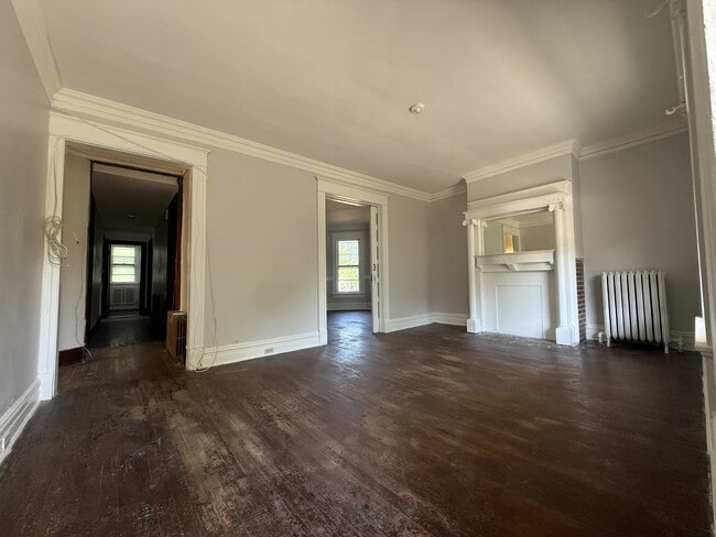 488-490-490 Hamilton St