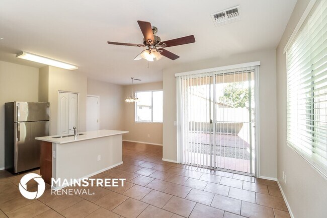 Photo - 10108 W Williams St