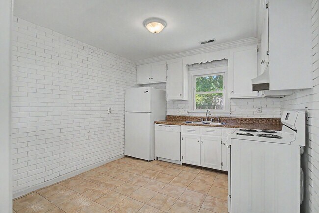 Photo - Updated 3-Bedroom Ranch with Fenced Yard!