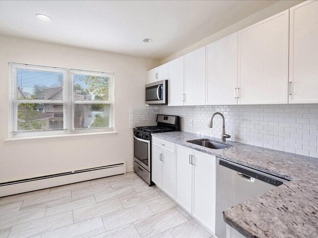 Photo - Forest Park Gardens Apartments