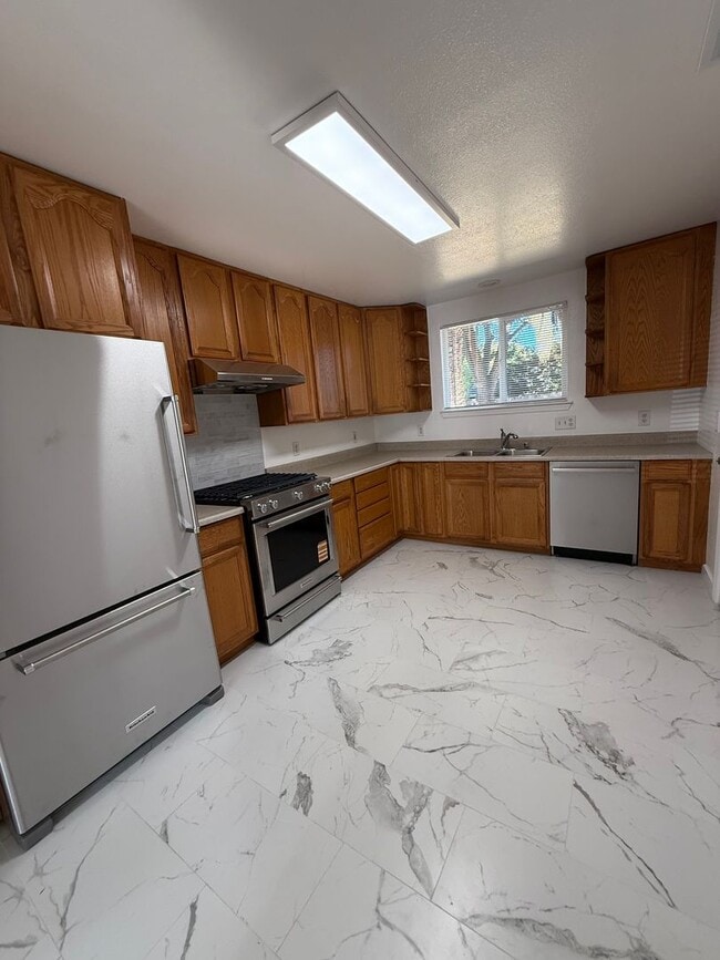 Photo - Updated Redwood City Home! New Bath, Fresh...
