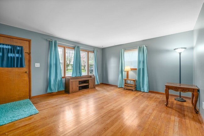 Photo - 2531 Thrush Dr