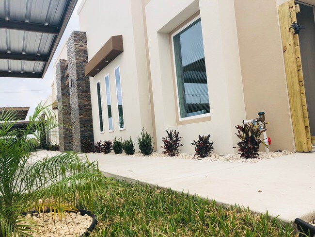 Photo - Reserve at Canton