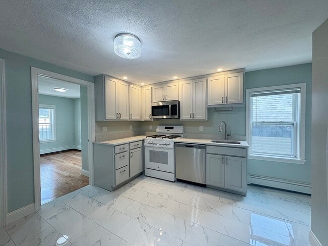 Photo - 7 Sumner Pl Unit 2