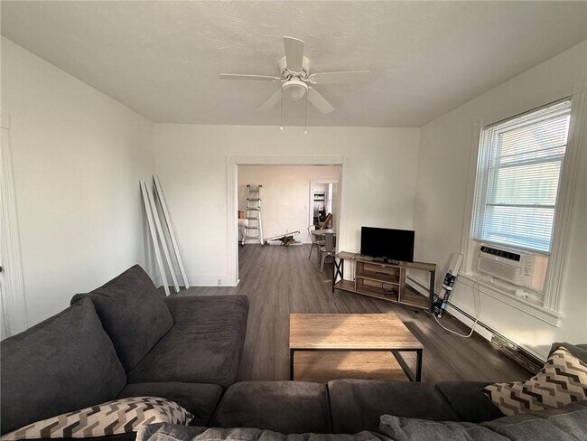 25 Providence St Unit 2