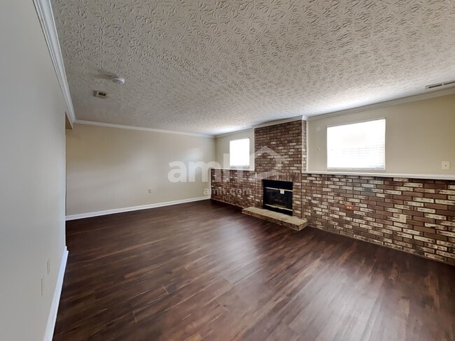 Photo - 1293 Cinnamon Dr