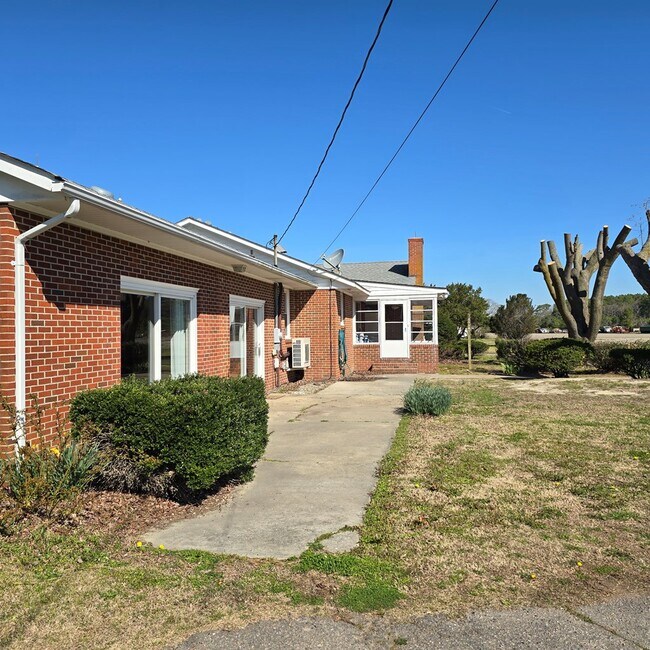 Photo - 29093 Arlington Rd