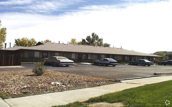 Photo - Kearney Plaza Apartments