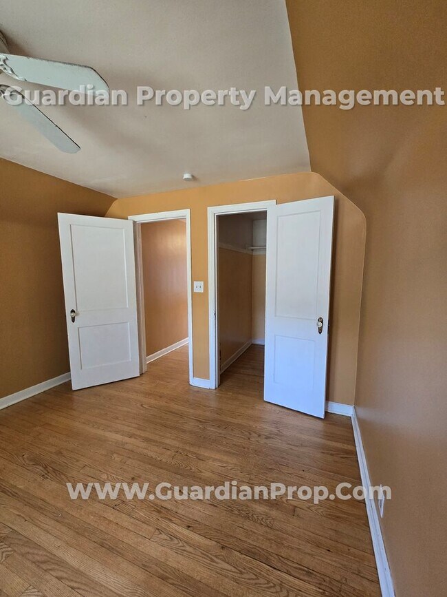 Photo - Available Now! Free Oct Rent! NE Minneapol...