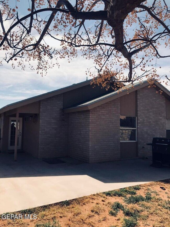 Photo - 11811 2 Towers Dr