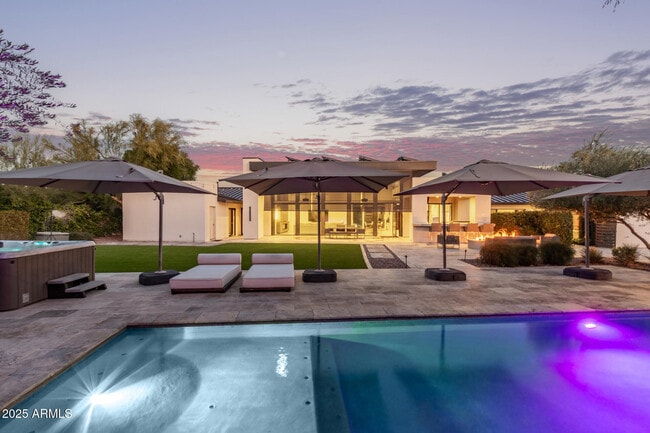 Photo - 6636 N 48th St