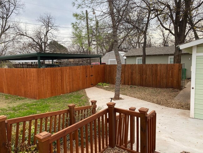 Photo - 2929 S 3rd St