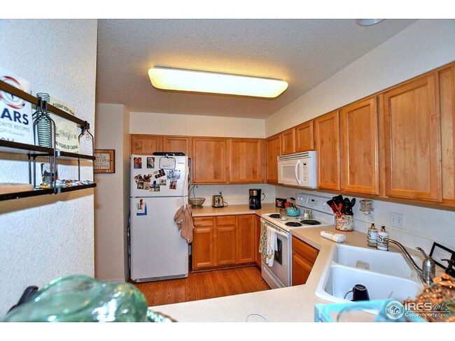 Photo - 2715 Rigden Pkwy