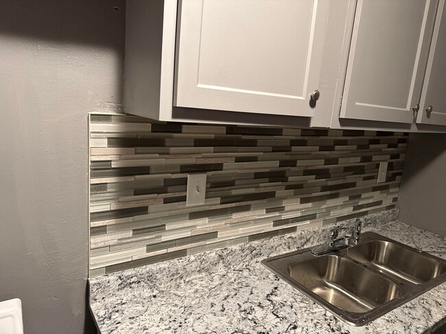 Photo - 7464 Southfield Fwy Unit 7460