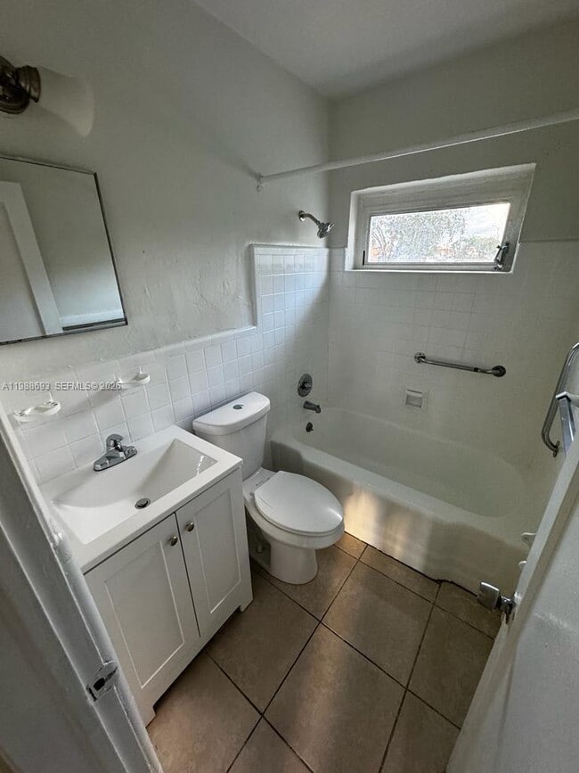 Photo - 2900 W Flagler St Unidad 6