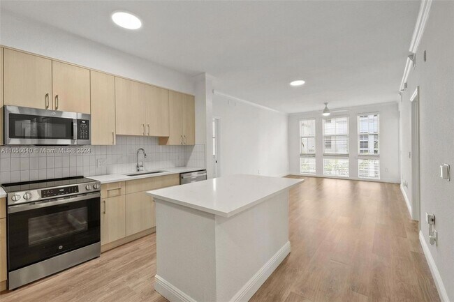 Photo - 10170 SW 7th St Condo Unit 22-404
