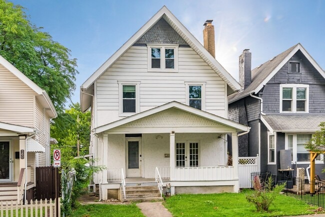 Listo para el otoño de 2026 - 144 E Tompkins St