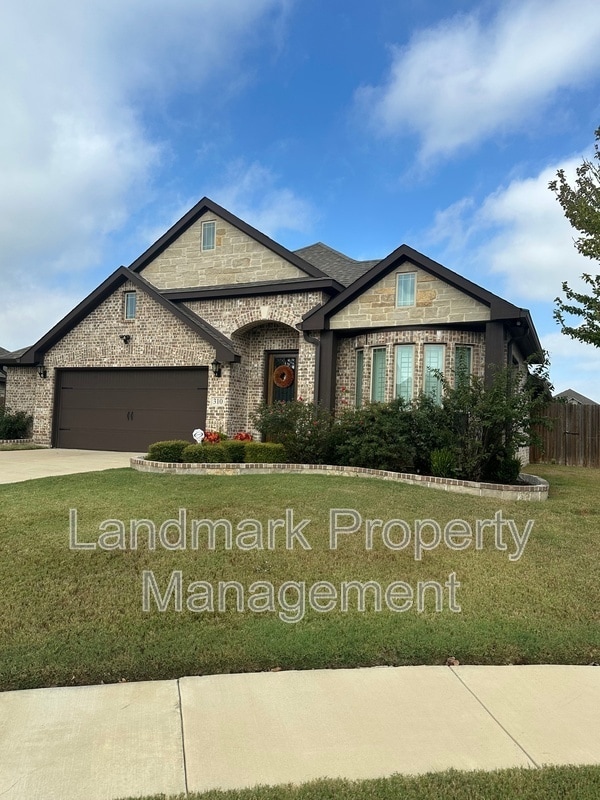 Building Photo - 310 Marigold Ct