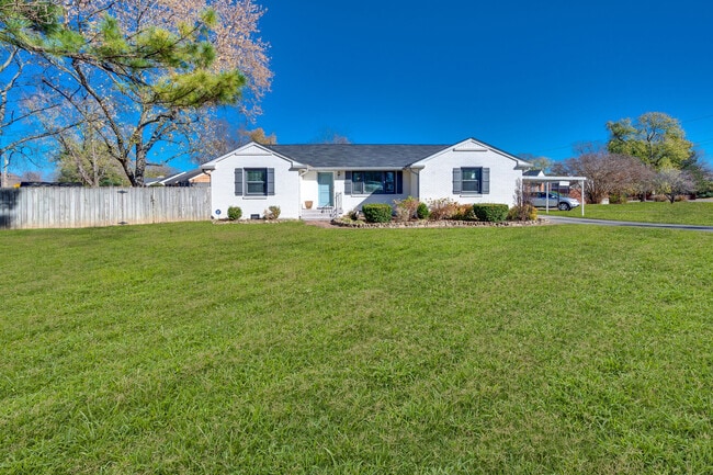 Photo - 162 Elkmont Dr