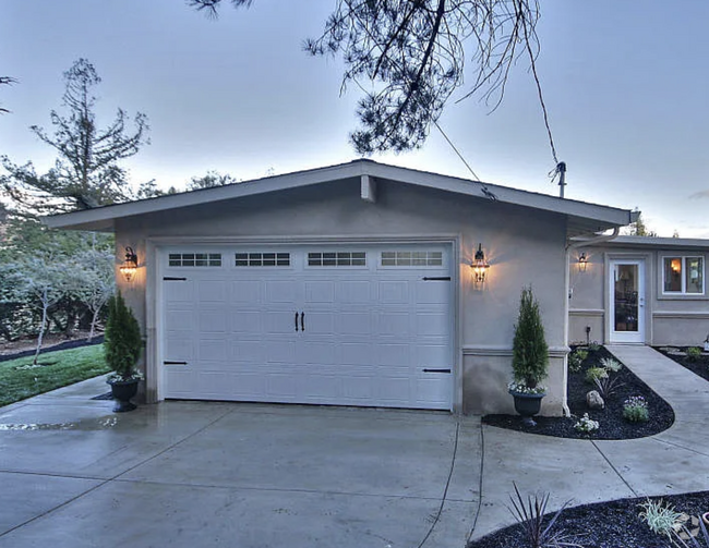Building Photo - 1390 Juanita Dr Rental