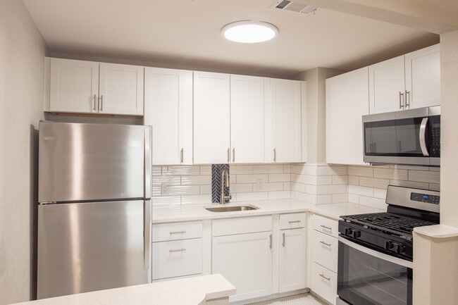 Photo - 3312 Daniel Ave