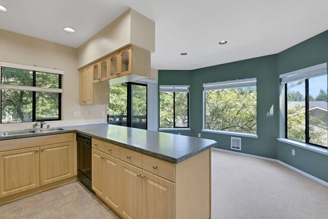 Photo - 9009 Avondale Rd NE