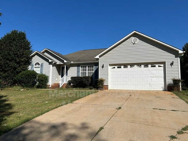 Building Photo - 125 Red Globe Ln Rental