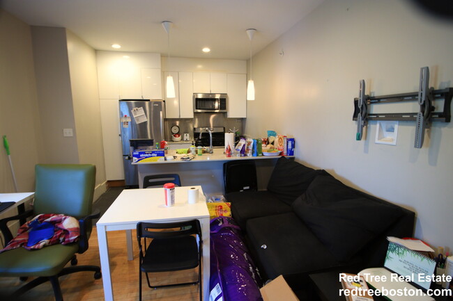 Photo - 23 Greylock Rd Condo Unit 1