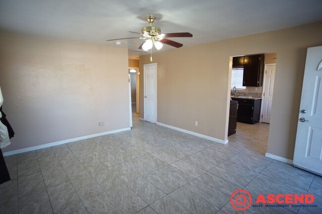 Photo - Cute Home McFarland!