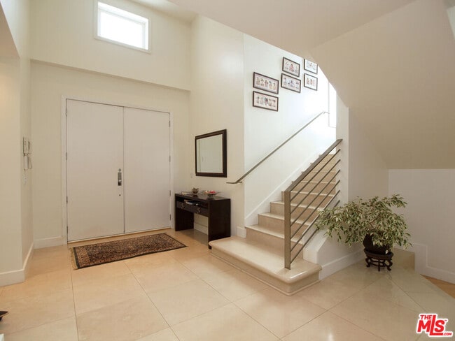 Photo - 269 N Bundy Dr Casa