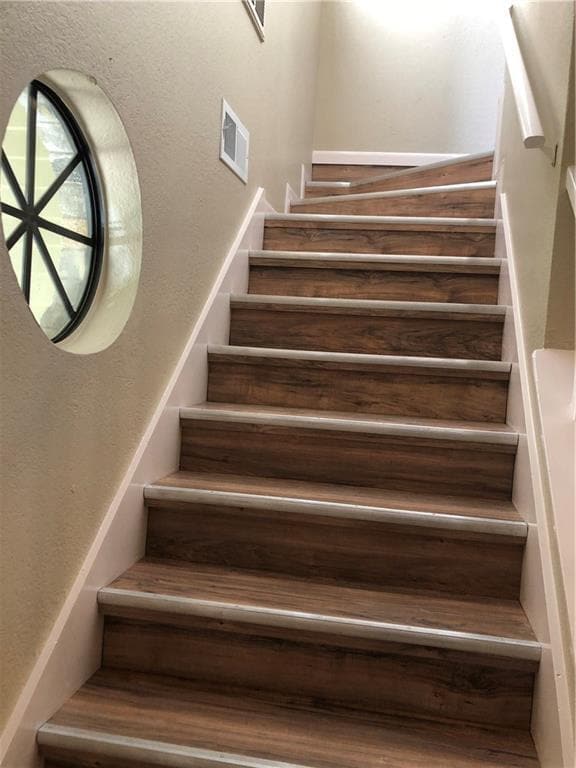 Photo - 13359 Water Oak Ln