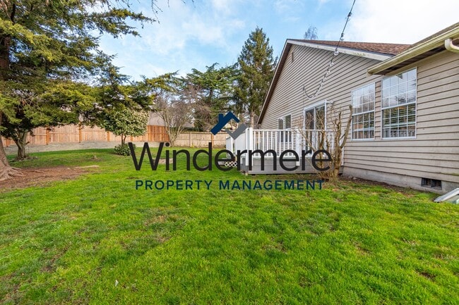 Photo - Spacious 3 Bedroom Home on a Cul-de-Sac