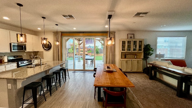 Photo - 8809 Polka Way