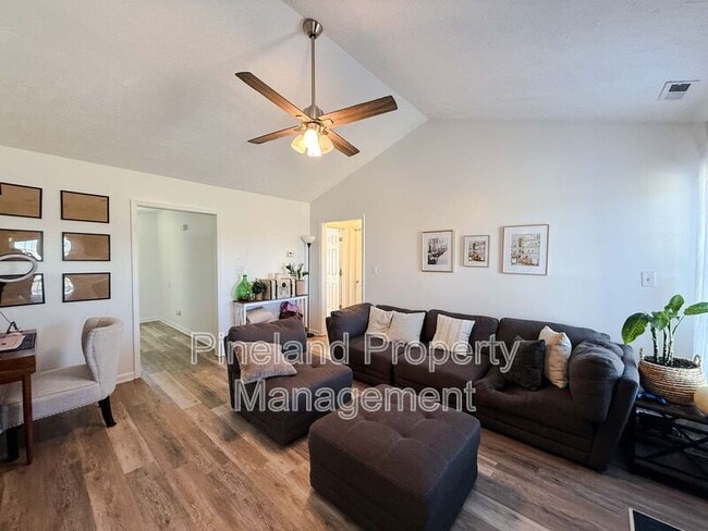 301 Buckeye Dr