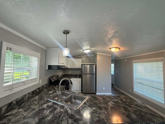 Photo - 1236 N Oaklane Rd