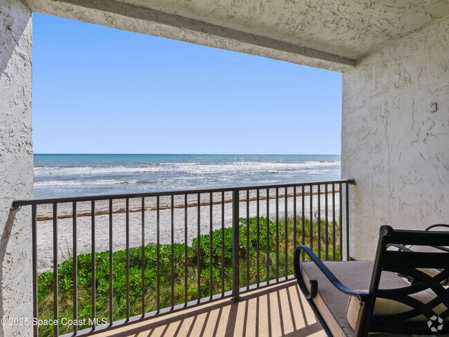 Building Photo - 199 Jimmy Buffett Mem Hwy Unit B205 Rental